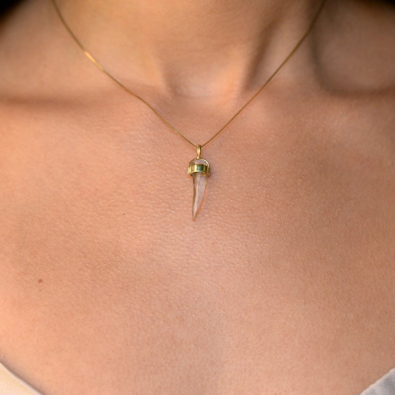 Natural Healing Quartz Crystal picture