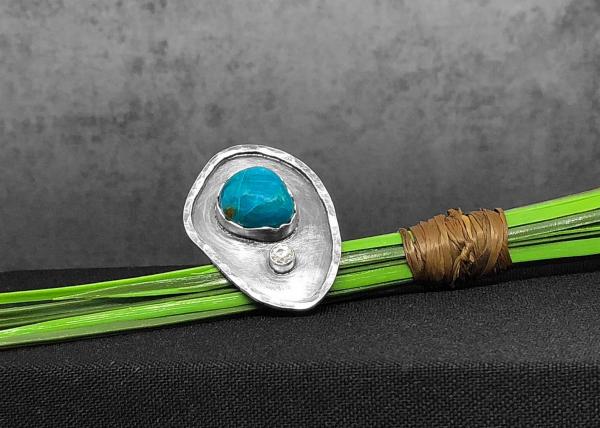 Eilat chrysocolla, white sapphire, wide band shank, hammered texture oxidized silver, hand fabricated, one of a kind, Size 8.50 (US)