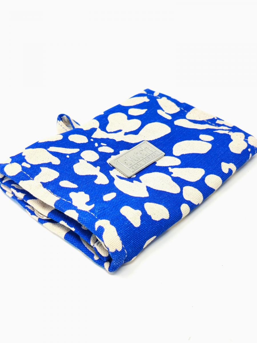 The Original Pillfold Stylish Weekly Pill Organizer picture