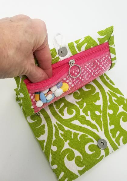 Pillfold XL Long Beach Oversized Stylish Spring Green Weekly Pill Organizer picture