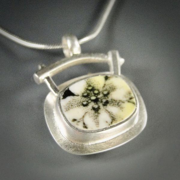 Small Yellow Meadow Flower Necklace picture