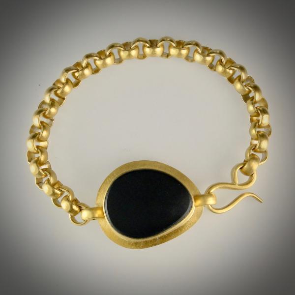 Classic Bracelet in Gold with Black Etched Glass