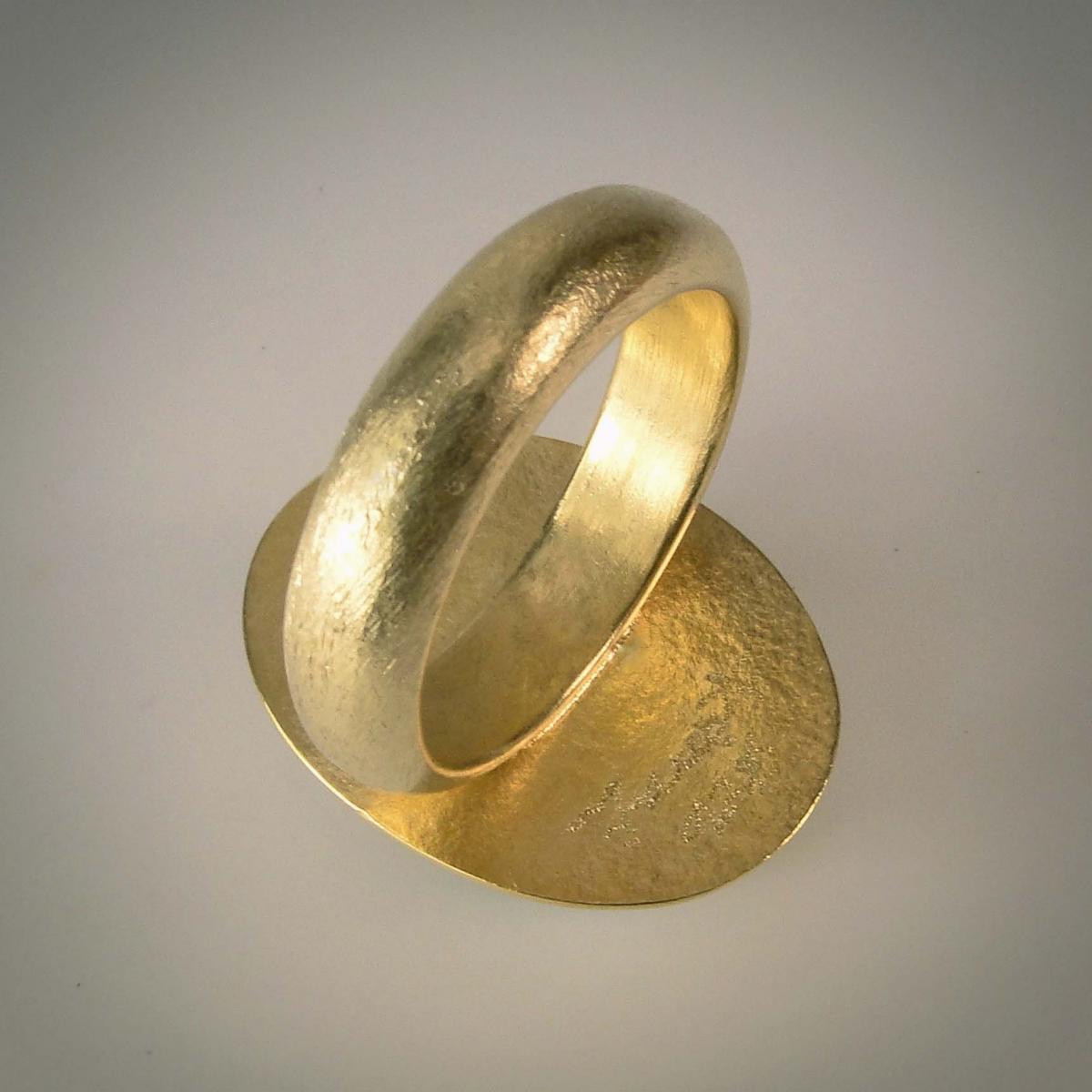 Oval Ring in Antique Coke Bottle Glass with Gold -  Size 7 picture