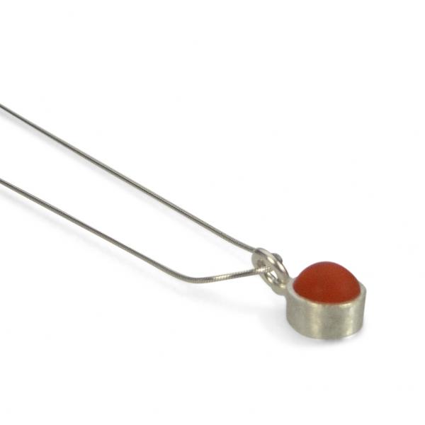 Little Dot Necklace in Red picture