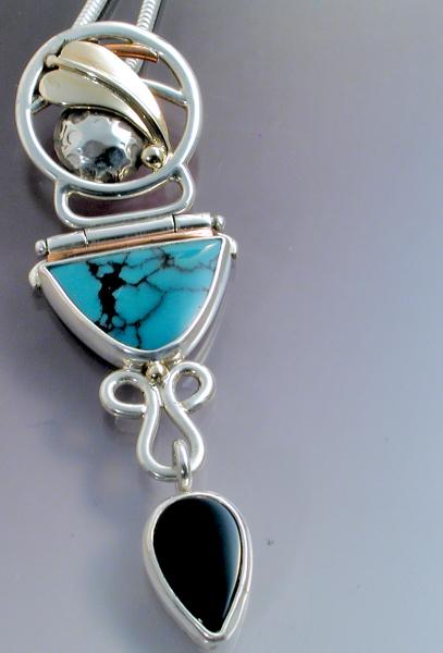 Hinged Pendant with Turquoise & Black Onyx