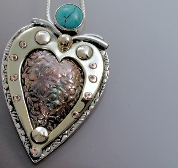 Layered Heart Pendant picture