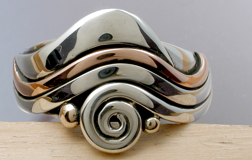Spiral Flow Ring