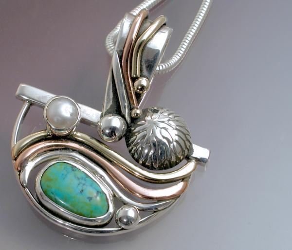A Half Circle Wave Pendant with Turquoise & Pearl