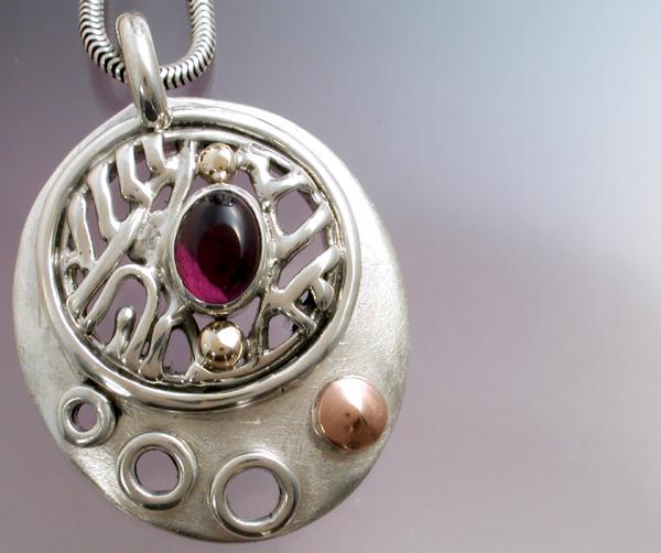 Amethyst silver pendant picture