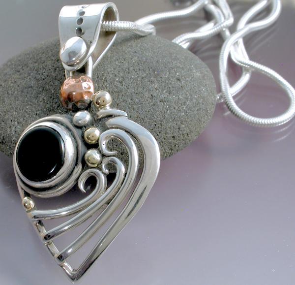 Black onyx multi curl heart pendant