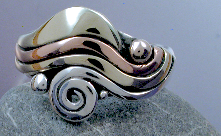 Spiral Flow Mixed Metal Ring