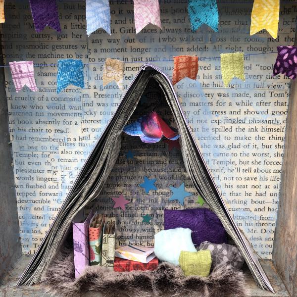 Reading Tent picture