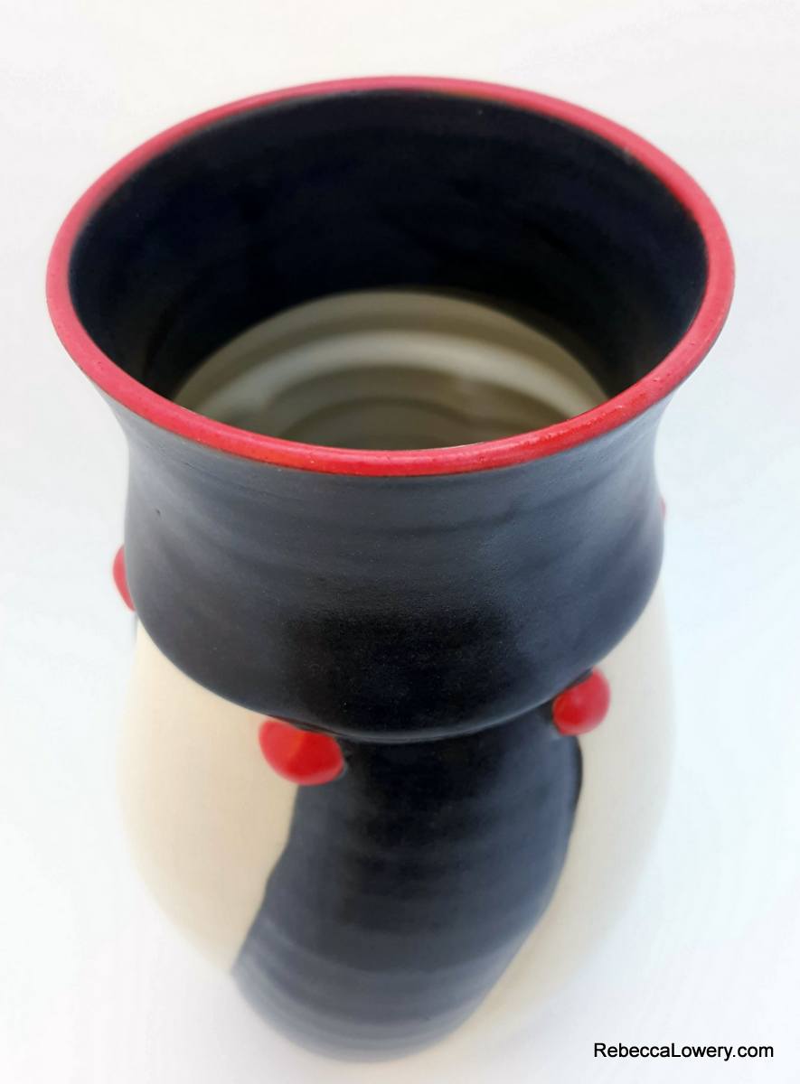 Black & White Twist Vase picture