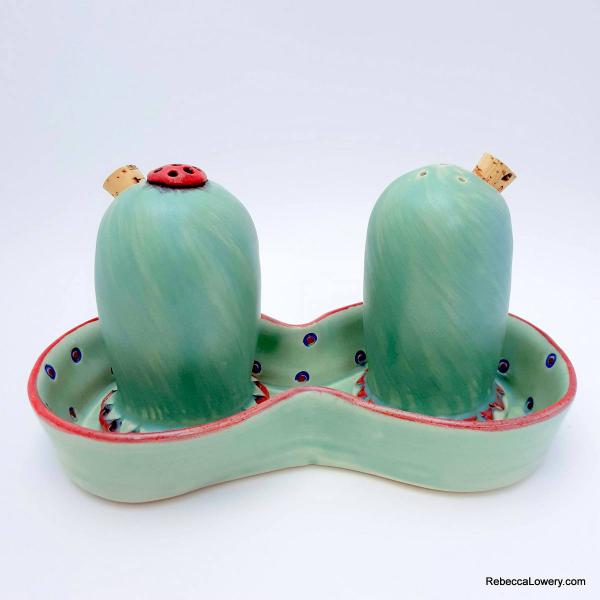 Green Salt And Pepper Shaker Set with tray picture