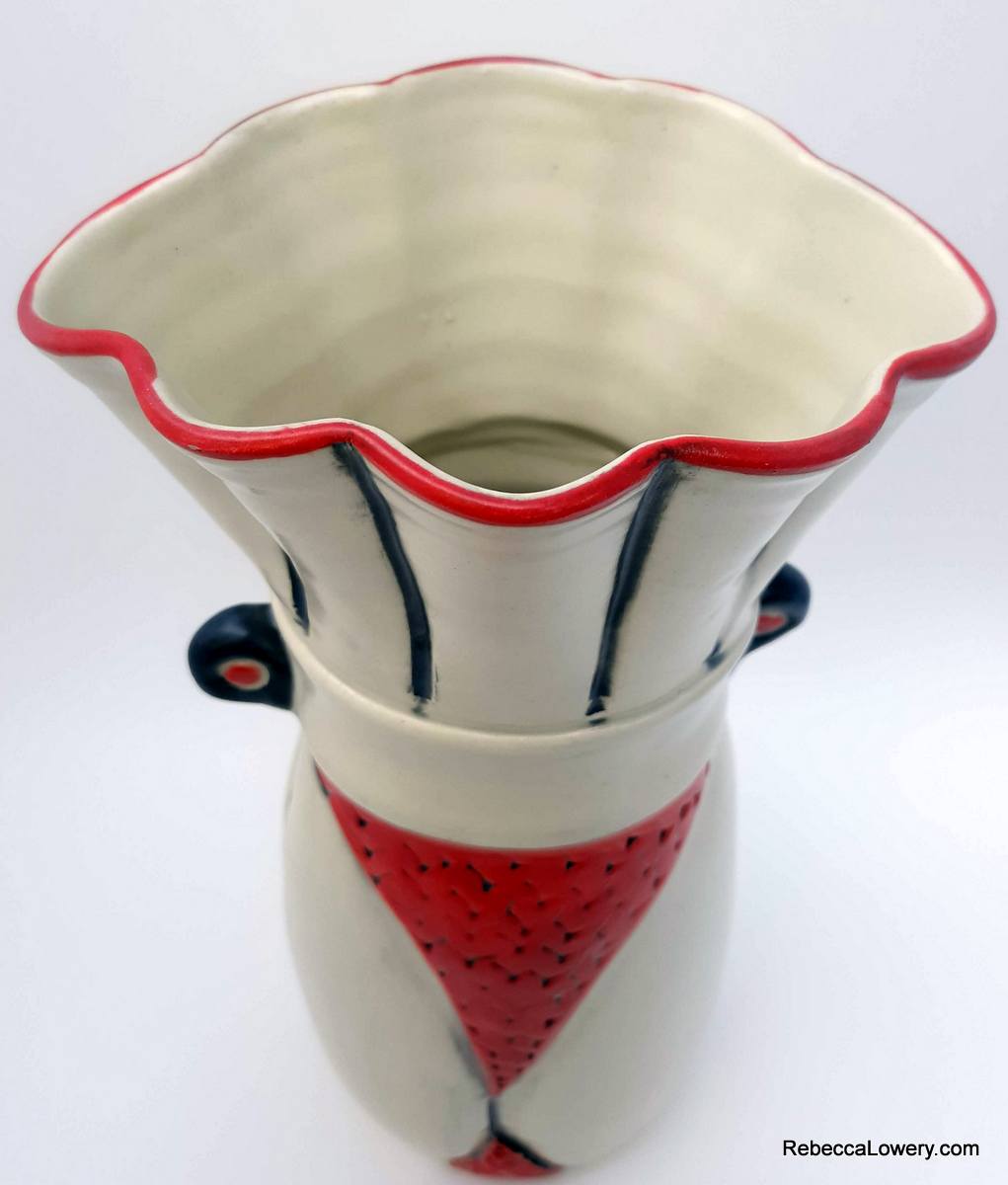 Vanilla Clam Shell Vase picture