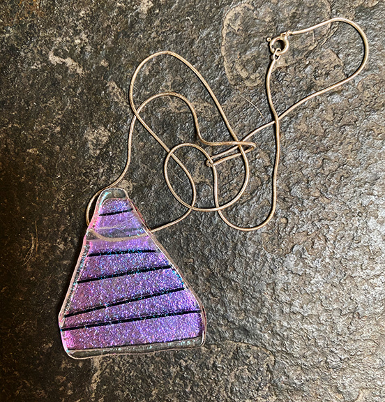 Pink dichroic pendant picture