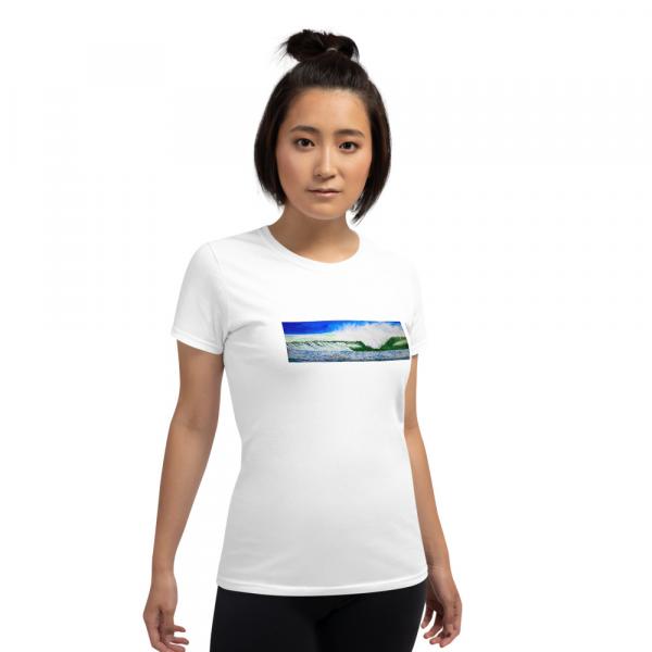 Womens shot sleevet-shirt-Winter wave picture