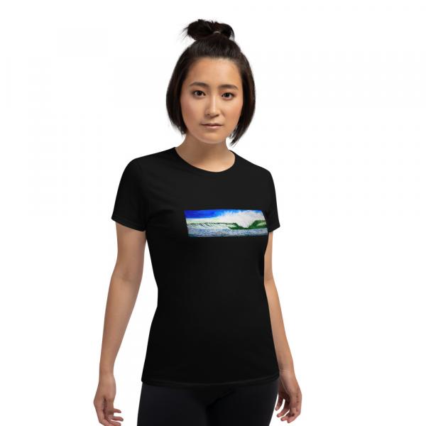 Womens shot sleevet-shirt-Winter wave picture