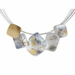 Interwoven Squares on Neck Wire