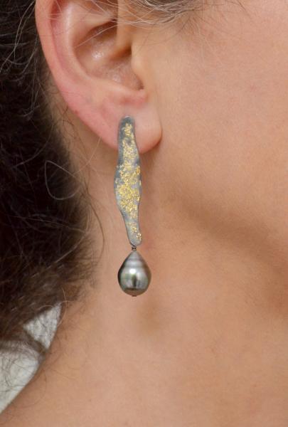 Long Earring with 22k and Tahitian Pearls picture