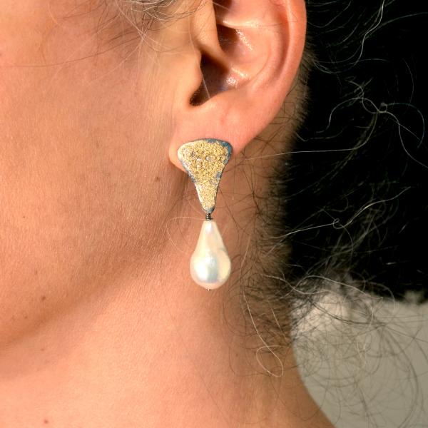 Soft Triangular Earrings w fussed 22k and large pearls picture