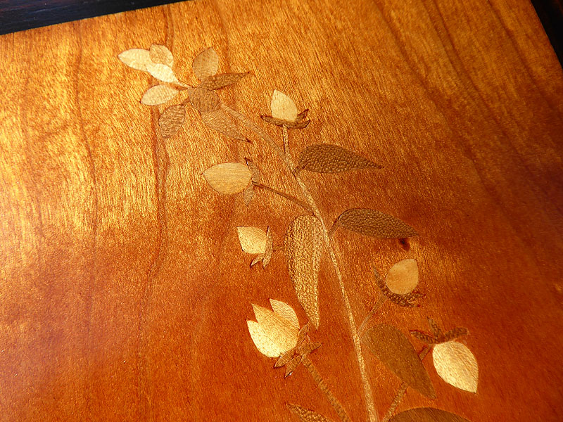 D186 Hummingbird in Mallow picture