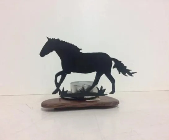 Horse - Shadow Caster