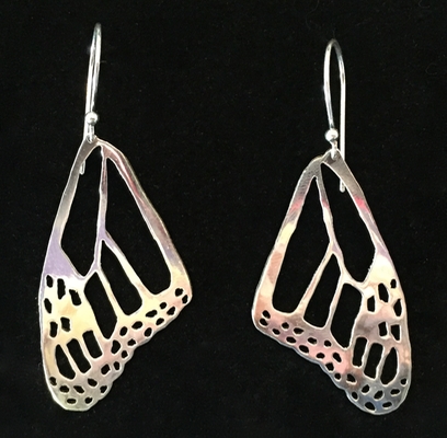 Monarch wing earrings- upper wing picture