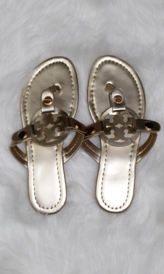 What We Got Sandals - Gold