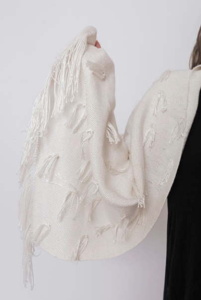 White Bamboo Tassel Scarf picture