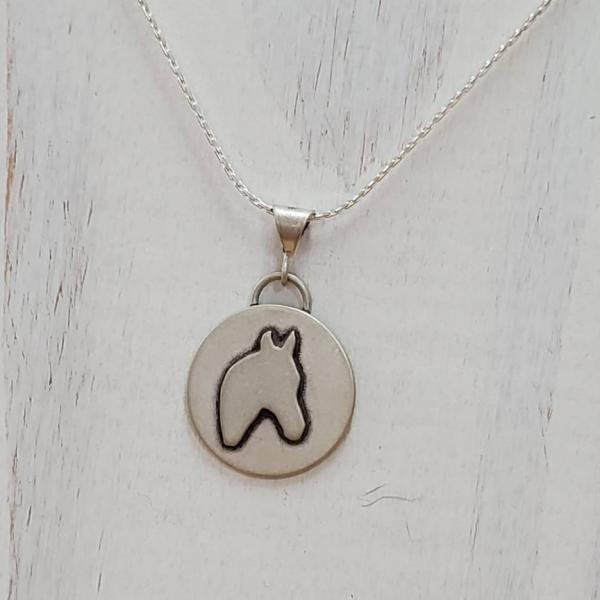 Horse pendant