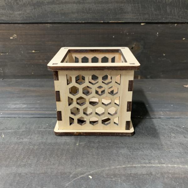 Moroccan Trellis Quatrefoil - Tea Light holder picture