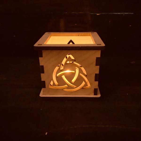 Celtic Knot - Tea Light Holder picture