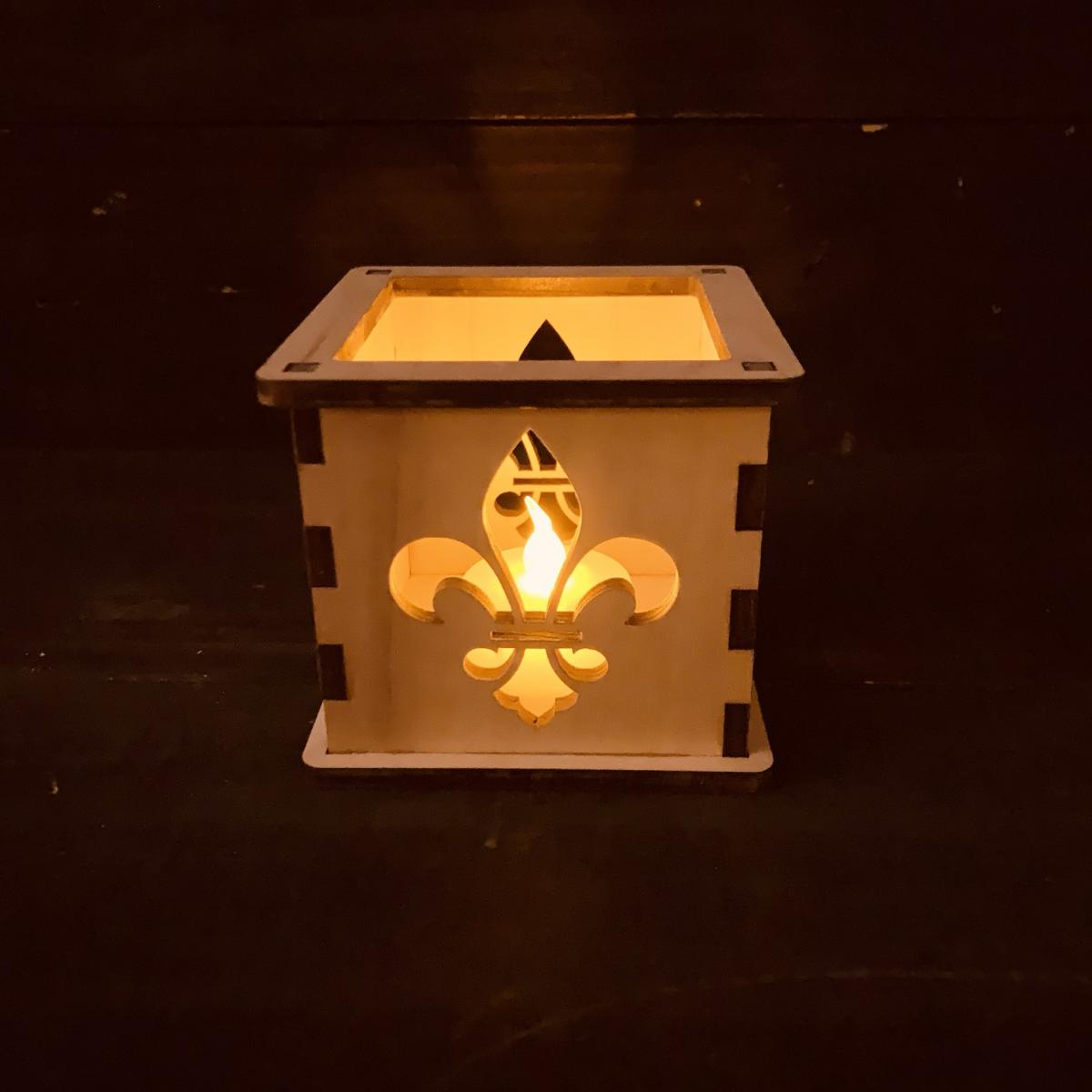 Fluer-de-lis - Tea Light Holder picture