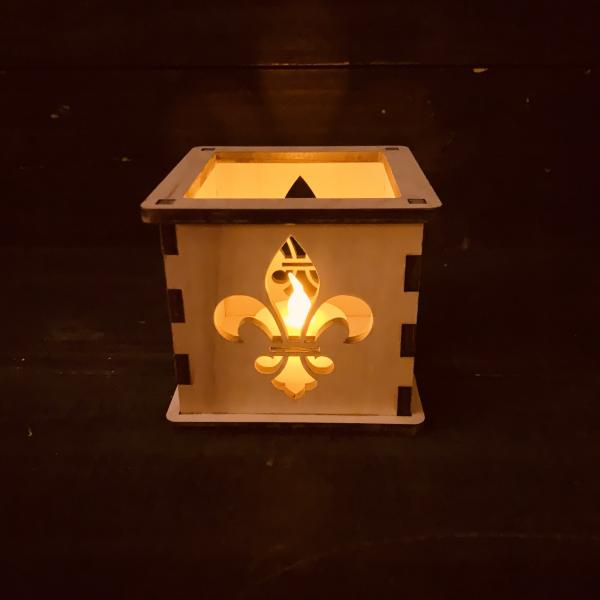 Fluer-de-lis - Tea Light Holder picture