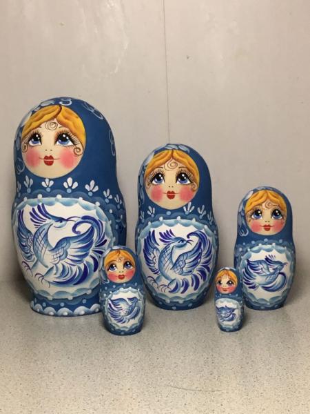 Traditional Nesting Dolls picture