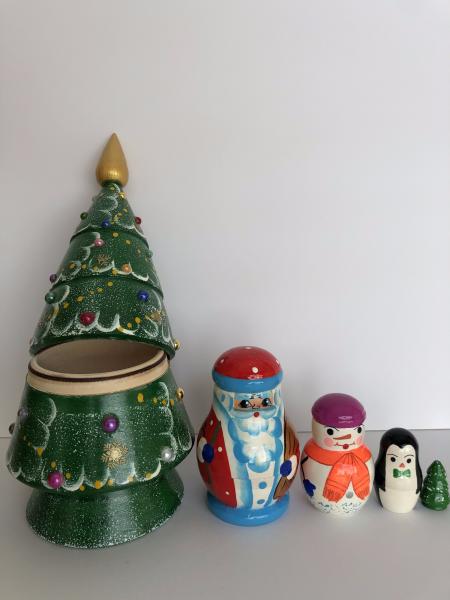 Christmas Tree nesting dolls