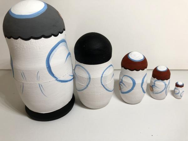 Nesting Dolls picture