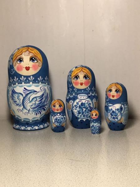 Traditional Nesting Dolls picture