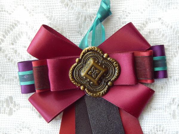 Maroon and Teal Ribbon picture