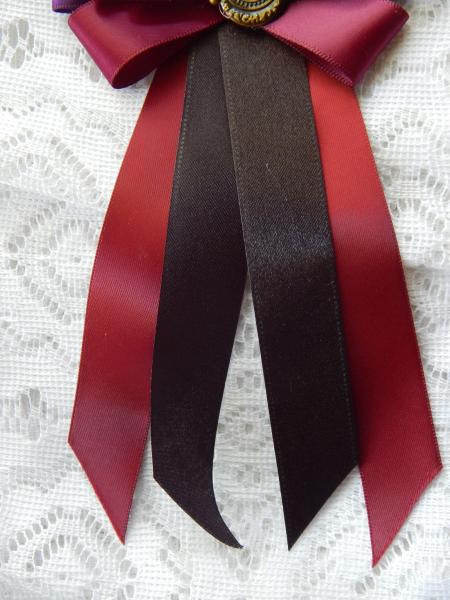 Maroon and Teal Ribbon picture