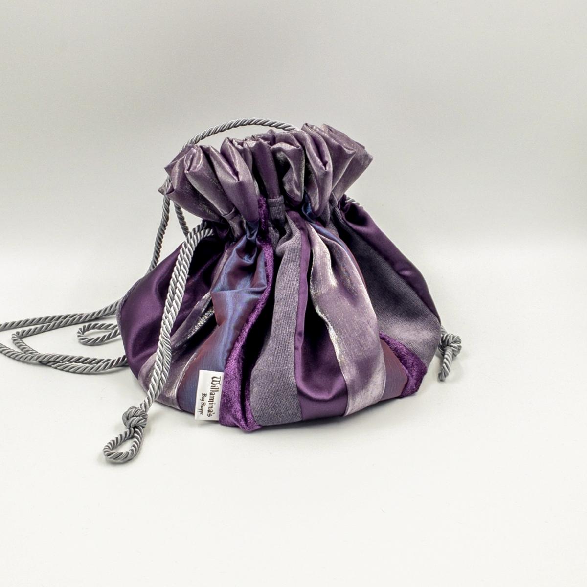 Deluxe Hermione Bag in Plum picture