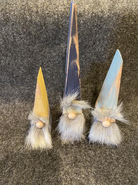 SMALL  WOODEN GNOME SET (3) LOT (A) picture