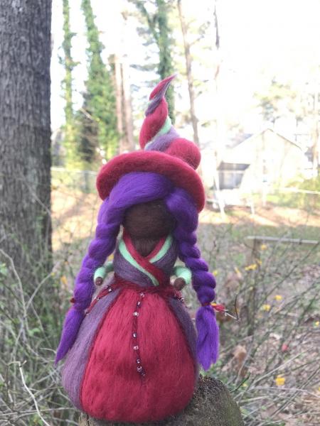 Fuchsia Needle Felted Wee Witch, Garden Witch, Waldorf, Pagan, Ornament