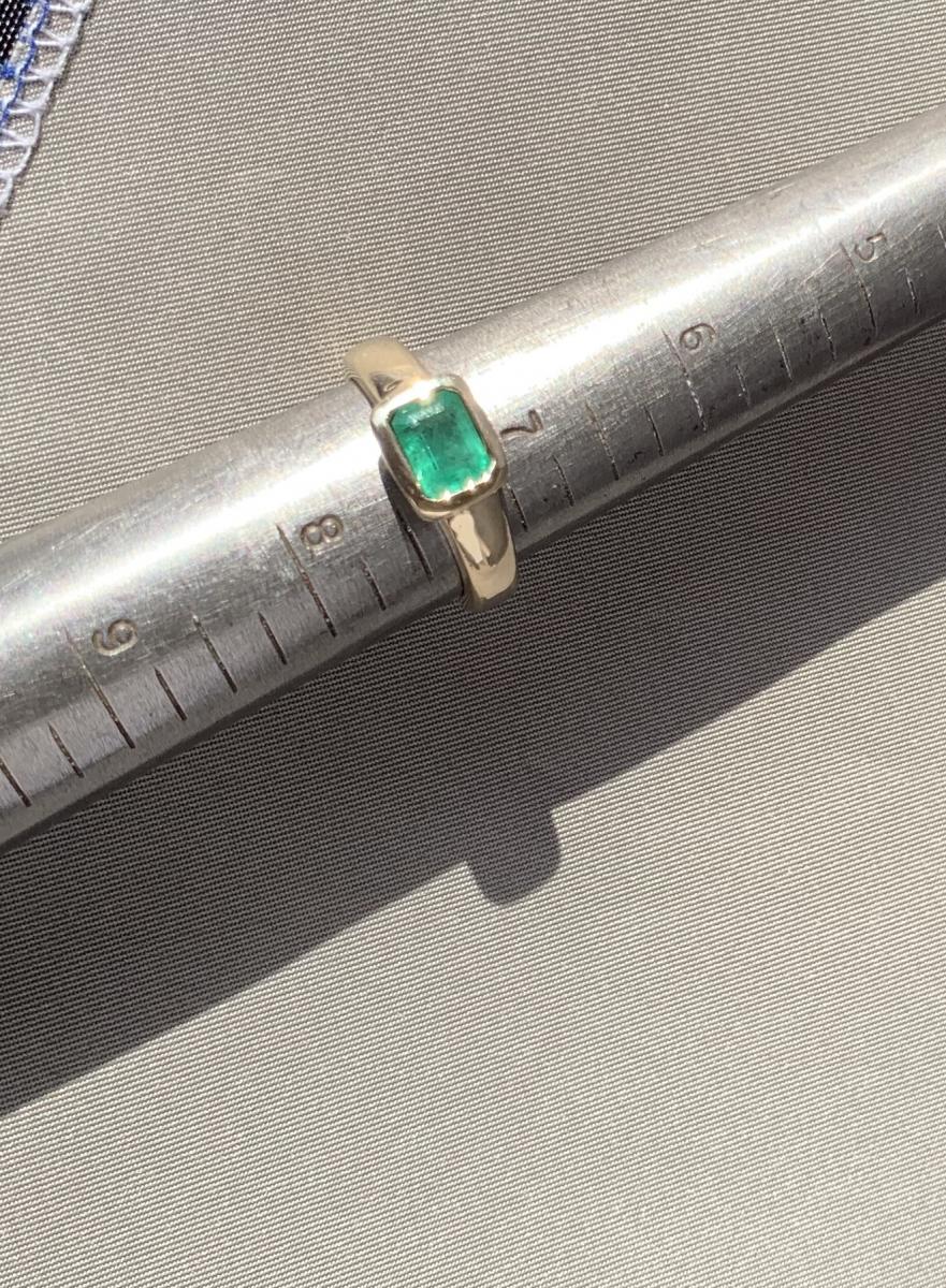 Emerald and 14k yellow gold ring. Size 7.5 picture