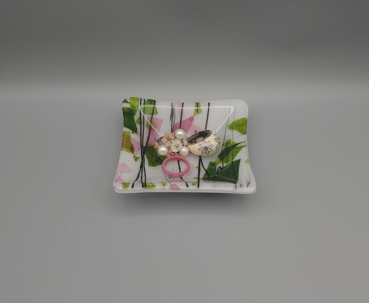 4" Square Dish &ndash; White w/Purple, Pink and Green Confetti picture