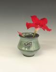 Small vase w/flower frog
