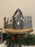 Curved Nativity