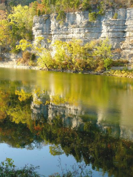 Sky Reflections in the Kentucky River picture