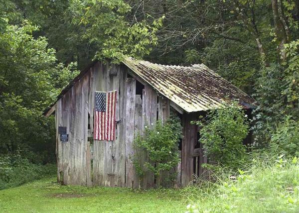 Patriotic Barn Color Print picture